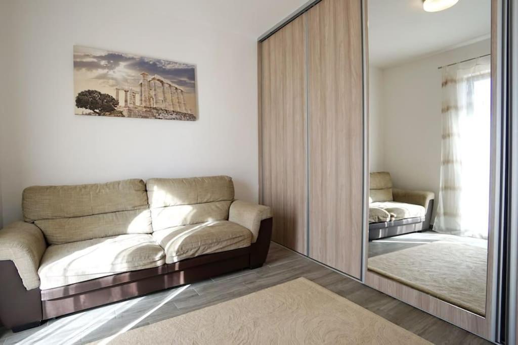 Cozy With Sea View Cucici